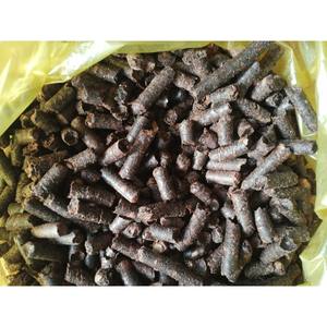 GIA NGUYEN Listo para Enviar Escamas de Cáscara de Anacardo Cruda de Tamaño Natural de 3 mm Calidad de Exportación Vietnamita para Alimentadores de Animales - Product Image 1