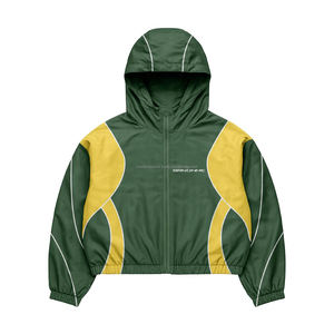 Conjunto Deportivo de 2 Piezas para Hombre: Sudadera con Cremallera y Forro de Malla Personalizado, y Pantalones Cortos Cortavientos - Product Image 6