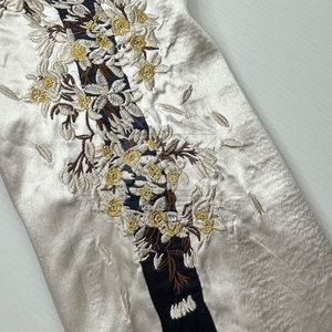 Chaqueta Sukajan con Diseño Personalizado, Bordado Satinado Elegante, Transpirable, Ecológica, Ligera, para Invierno, Estilo Urbano Informal - Product Image 5