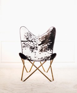 Chaise de salle à manger en cuir véritable artisanale, design moderne, légère, avec structure en métal noir, pour salon, chambre ou bureau - Product Image 1