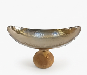 Bol en métal artisanal moderne avec base en boule de bois, finition polie, accent décoratif pour table - Product Image 1