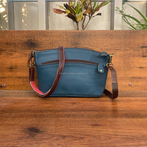 กระเป๋าสะพายพาดลำตัวหนังรีไซเคิลสำหรับผู้หญิงกระเป๋าถือความจุขนาดใหญ่หรูหราทำจากหนังสีสันตะวันตก - Product Image 3