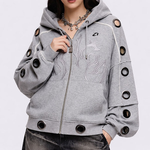 Sweat à capuche zippé en molleton de coton épais pour femme, avec motif graphique personnalisé, style streetwear, coupe oversize, design à œillets métalliques, fournisseur de sweats décontractés - Product Image 5