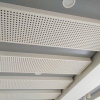 Panneau de plafond acoustique en aluminium 600x600, à poser, insonorisant, ignifuge, pour hôpitaux, écoles, bureaux, fournisseur OEM Chine, usine