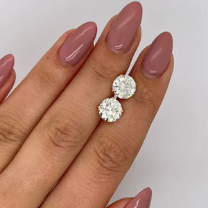 Pendientes de Diamantes Redondos Cultivados en Laboratorio, Oro Sólido de 14K, Clásicos, Brillantes, Regalo para Ocasiones Especiales, Joyería Fina Personalizada - Product Image 1