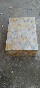 Caja Decorativa Artesanal India con Patrón Floral, Ecológica y Ligera, con Incrustaciones de Perlas Intrincadas, ARTWORK MAESTRO - Product Image 5