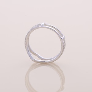 IGI Certified Curved Round Diamond Chevron Wedding Band in 14K White / Rose & Yellow Gold - Product Image 5