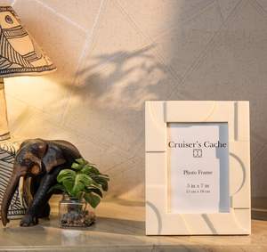 Mesa Resin Photo <b>Frames</b>, Set of 2 (<b>4x6</b>” and 5x7”) - Product Image 2