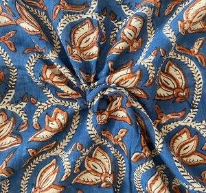 New Arrival Summer Custom Printed Mandala Print <b>Sarongs</b> Beachwear Pareo Sexy Women Beach <b>Sarong</b> with Tassel - Product Image 2