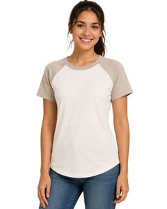 Camiseta raglan personalizada en color marfil y beige arena para mujer, cuello redondo, manga corta, mezcla de algodón suave, top de moda para verano. - Product Image 1
