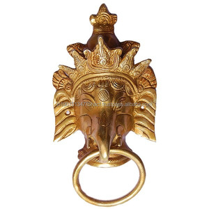 Golpeador de puerta vintage de latón forjado - Product Image 1