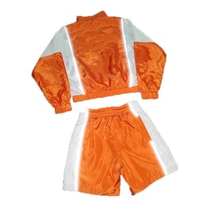 Ensemble de survêtement réfléchissant en nylon deux pièces personnalisé pour homme, coupe-vent zippé et short, idéal pour l'été, respirant - Product Image 6