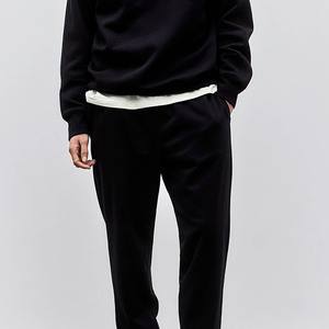 Pantalon de jogging décontracté pour homme en toile noire légère et de haute qualité, coupe oversize, séchage rapide, taille élastique, bas de pantalon côtelé - Product Image 3