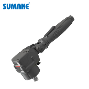 Llave de Impacto Neumática Angular de 3/4 Pulgadas con Doble Martillo, 900N-m de Torque Máximo, Construcción Metálica, 1 Año de Garantía - Product Image 1