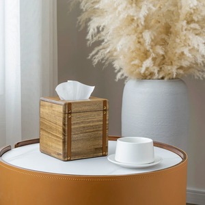 Caja de pañuelos de madera cuadrada con acabado natural estilo Japandi, de pie, para decoración del hogar - Product Image 1