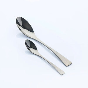 Cucharas de chef profesionales para cocina con mango equilibrado, forma de cuenco práctica, fácil agitación y calidad confiable. - Product Image 1