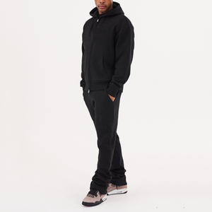 Ensemble de survêtement personnalisé en polaire polyester brodé, anti-rétrécissement, avec fermeture éclair, pantalon évasé et sweat à capuche pour homme - Product Image 1