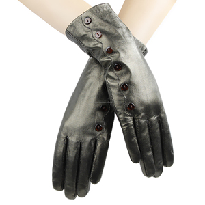Gants en cuir pour femmes, longueur poignet, style uni, noirs, thermiques, non doublés, élégants, décontractés, pour l'hiver, fabricant de gants de mode - Product Image 3