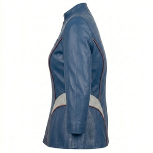 Chaqueta de Cuero Azul para Mujer, Manga Tres Cuartos, Paneles en Contraste, Estilo Peplum, Venta al Por Mayor de Fábrica - Product Image 4