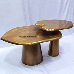 Juego de 2 Mesas de Centro de Aluminio, Diseño Moderno y Lujoso, Artículo Superventas, Diseño Simple, Mesa Dorada para Sala de Estar - Product Image 1