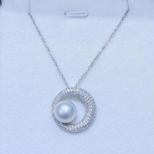 สร้อยคอมุกน้ำจืด 9-10 มม. ยี่ห้อ Zhuji Versatile Fashion พร้อมจี้เงินแท้ ประกายออโรร่าเกือบไร้ตำหนิ - Product Image 2