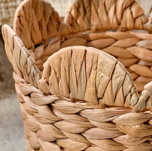 Panier organisateur en jacinthe d'eau tressé à la main, écologique, avec dessus festonné, pour le rangement et la décoration de la maison, en provenance du Vietnam - Product Image 4