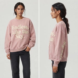 Sweat-shirt en molleton vintage surdimensionné pour femme, à épaules tombantes, avec broderie effet usé, col rond, manches longues, logo uni sur le devant - Product Image 4