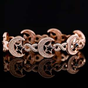 Pulsera de eslabones con diseño de luna y estrella en oro rosa, brazalete de cadena infinita con moissanita, joyería de lujo chapada en rodio, regalo - Product Image 1