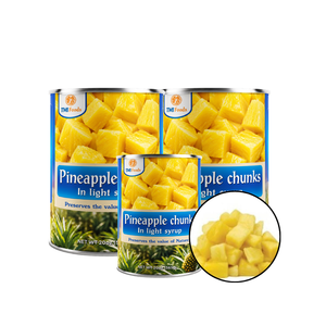 Precio Competitivo, Venta Caliente, Piña Enlatada en Trozos en Sirope Ligero, Empacada en Latas de Varios Tamaños - Product Image 1