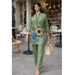 Ensemble coordonné Pista pour femme, très demandé, manches courtes, 2 pièces, en poly-linens et coton, écologique, toutes saisons, pour la maison et les soirées - Product Image 1