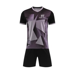 Ropa Deportiva Cómoda, Uniforme de Fútbol para Hombre, 100% Poliéster, Uniforme de Fútbol Personalizado para Hombre - Product Image 2