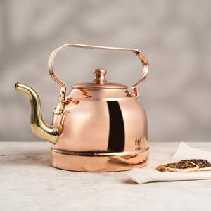 Tetera de cobre Serene Morning: apoyo para una rutina diaria de té tranquila con calentamiento constante y un atractivo artesanal atemporal - Product Image 5