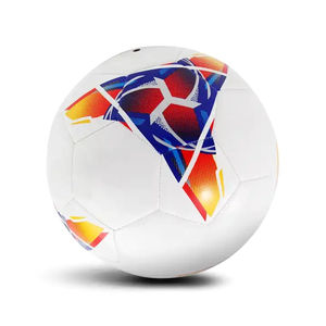 Ballons de football officiels taille 5 avec logo personnalisé, fabriqués par des experts Jinah pour l'entraînement. - Product Image 2