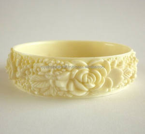 Bracelets en résine et perles en forme de numéro de style classique Fil/bracelet/bracelet à la mode avec éléments en papier et en liège - Product Image 2