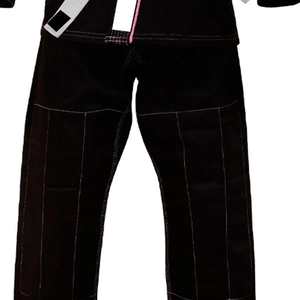 Kimono de BJJ respirant et léger pour l'entraînement estival, Gi de Jiu-Jitsu Brésilien double tissage de qualité supérieure avec logo frontal - Product Image 5