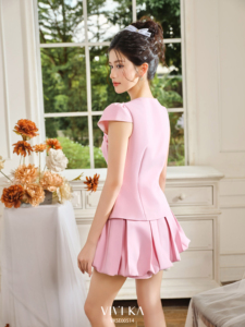 Conjunto de Dos Piezas Rosa para Mujer, Blazer con Peplum, Falda Plisada, Estilo Dulce, Primavera Verano, Manga Corta, Cuello Redondo, Color Sólido, MIA - Product Image 5