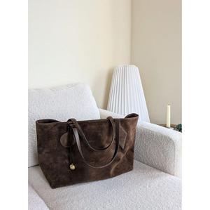 Buy Online Genuine Leather Handbags Large Capacity Zipper Closure Waterproof Fashionable Two <b>Straps</b> Portable Lightweight - Product Image 1