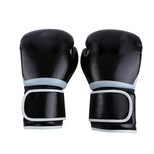 Gants de boxe Muay Thai et MMA personnalisés avec logo, vente en gros d'usine - Product Image 3