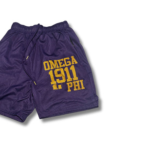 กางเกงขาสั้นผู้ชายแบบกำหนดเอง Omega Psi Phi ผ้าแคนวาสตาข่าย คุณภาพสูง สไตล์กรีก ผลิตจากโพลีเอสเตอร์ 100% กันลม ระบายอากาศได้ดี - Product Image 3