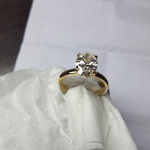 แหวนเพชรทรงรี 3 กะรัต เพชรเลี้ยงในห้องปฏิบัติการ แบบคลาสสิก สำหรับหมั้น แต่งงาน หรือเป็นของขวัญ ทอง 14k สำหรับผู้หญิง กำลังเป็นที่นิยม - Product Image 4