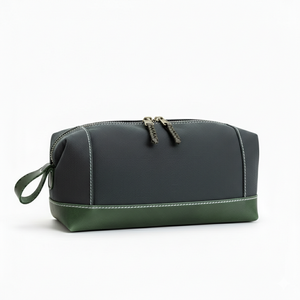 Custom Quality Luxury Premium Cute Cosmetic Makeup Pouch <b>Travel</b> <b>Toiletry</b> PU Leather Cosmetic Bag Zipper Bag for sale - Product Image 6