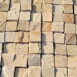 Adoquines de Piedra Arenisca Beige - Diseño Moderno con Acabado Antiguo para Uso Exterior - Product Image 4