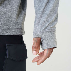 Camiseta deportiva para hombre, tela de poliéster, secado rápido, transpirable, absorbe la humedad, cómoda, para entrenamiento en el gimnasio y venta en línea. - Product Image 4