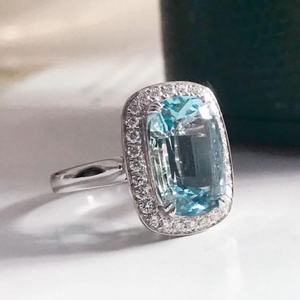 แหวนจี้อะความารีนซานต้ามาเรียธรรมชาติทรงพิเศษ งานแฮนด์เมด เครื่องประดับสั่งทำคุณภาพสูง ของขวัญสำหรับงานหมั้นและงานแต่งงาน - Product Image 3