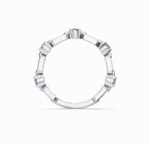 Anillo de Compromiso de Diamantes en Oro Blanco para Mujer, Corte Brillante Redondo, Color G Natural, Estilo Clásico - Product Image 2