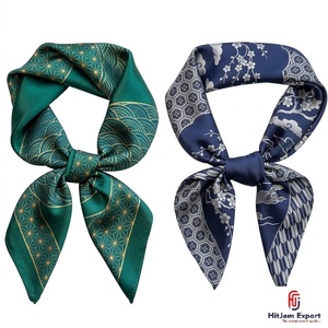 Pañuelo Cuadrado con Estampado Digital Personalizado, Pañuelo para la Cabeza para Mujer, Marca Blanca, OEM, ODM, MOQ Bajo, Fabricante de Telas Personalizadas, Venta al Por Mayor - Product Image 1
