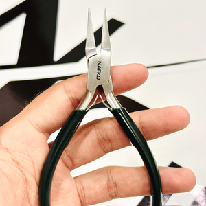คีมปากแบนทรงเพรียว ขนาด 120 มม. สแตนเลสคุณภาพสูง ด้ามจับ PVC สำหรับงาน DIY ดัดลวด ทำเครื่องประดับ - Product Image 1