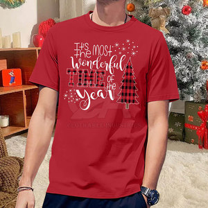 Camiseta navideña para hombre con estampado brillante, tela suave y comodidad relajada para reuniones. - Product Image 3