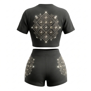 ชุดเสื้อครอปและกางเกงขาสั้นลายผีเสื้อแฟชั่นสำหรับเด็ก - Product Image 5