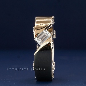 แหวนเพชรพลอยมรกตทรงเรเดียนท์คัทสำหรับผู้ชาย ทองคำแท้ 14K เครื่องประดับชั้นดี สง่างาม เหมาะสำหรับงานหมั้นและงานแต่งงาน - Product Image 6